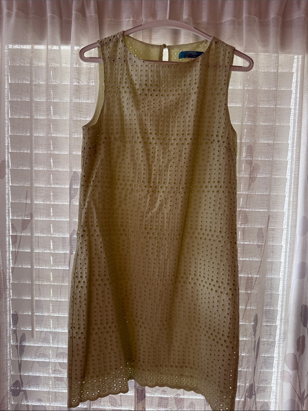 buttons green Eyelet Sleeveless Shift Dress